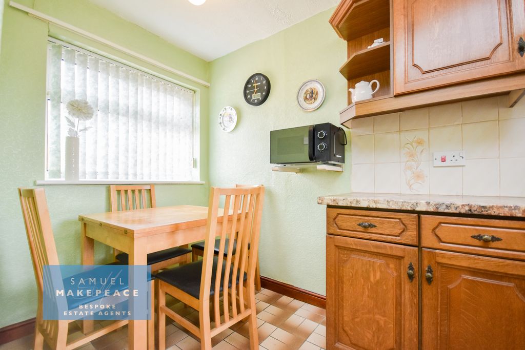 Property photo 3 of 16 Gallery