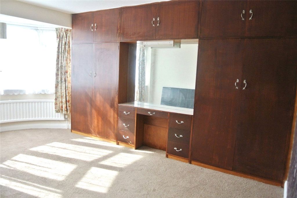 Property photo 3 of 5 Picture No. 05