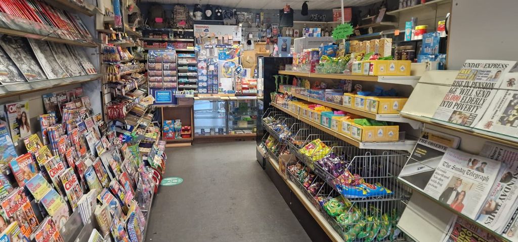 Property photo 1 of 9