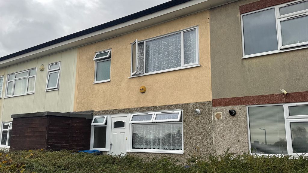 Property photo 2 of 2