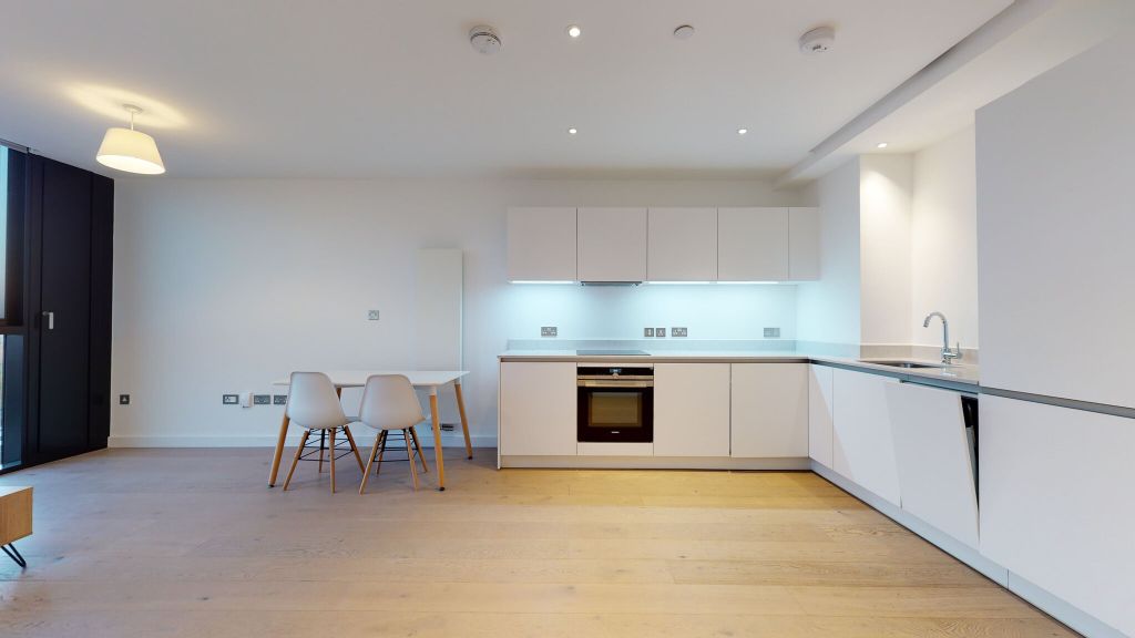 Property photo 2 of 16 Kitchen