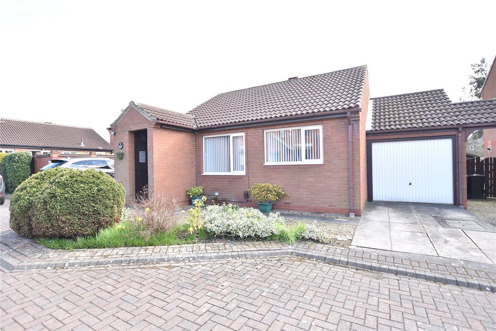 Property photo 1 of 21 Picture No. 05