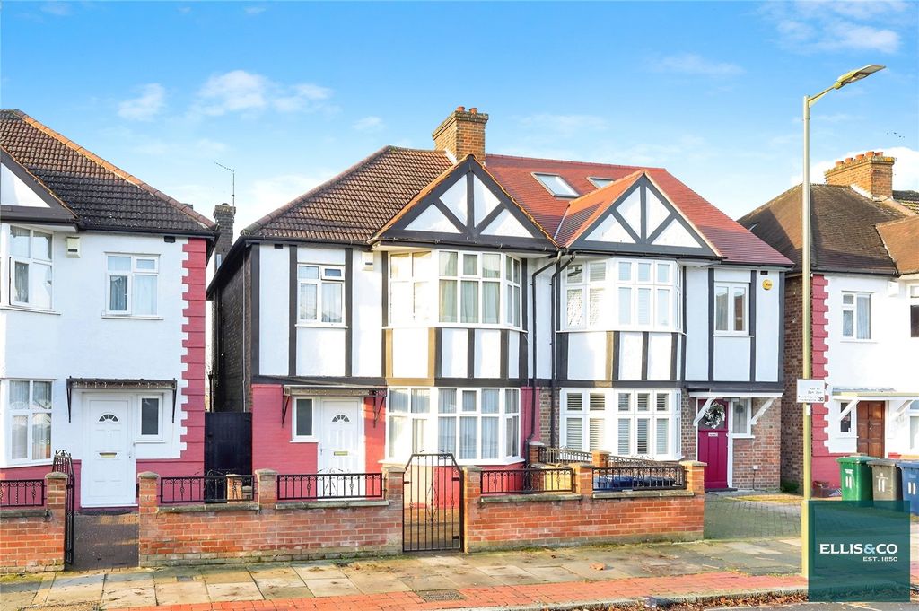 Property photo 1 of 12 Picture No. 32