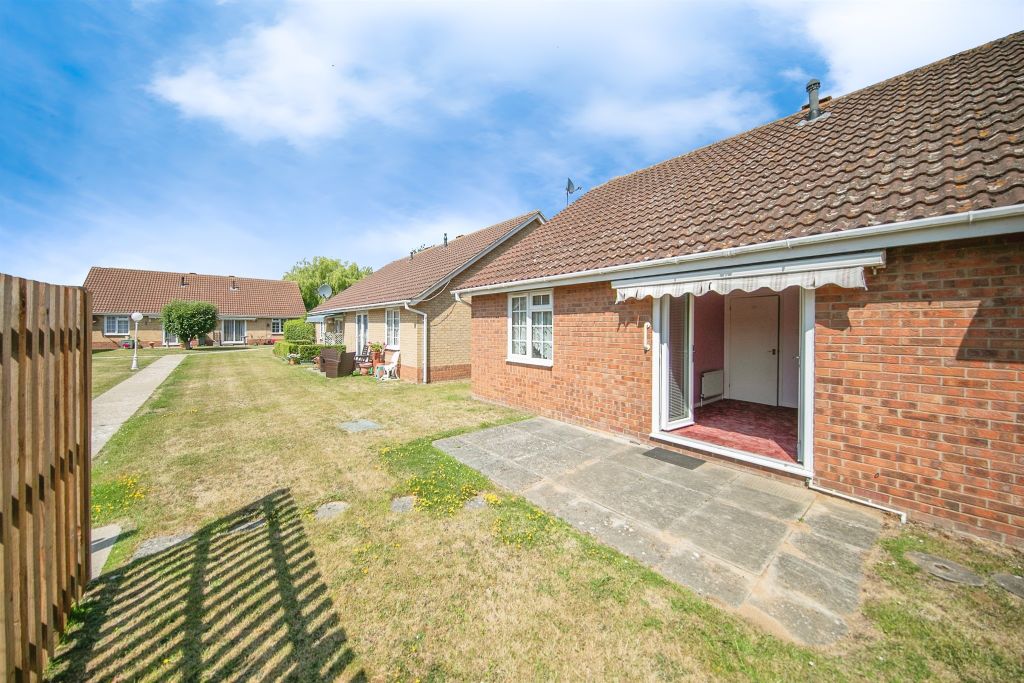 Property photo 2 of 13
