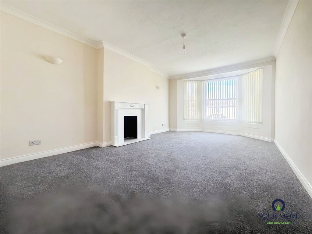 Property photo 2 of 14 Picture No. 11