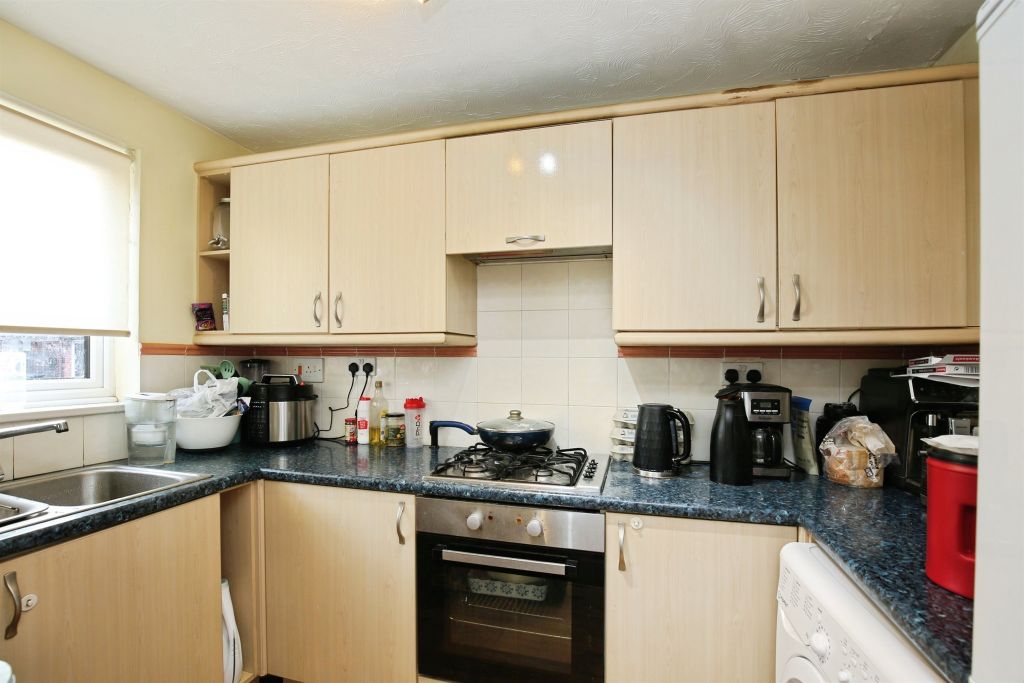 Property photo 2 of 14