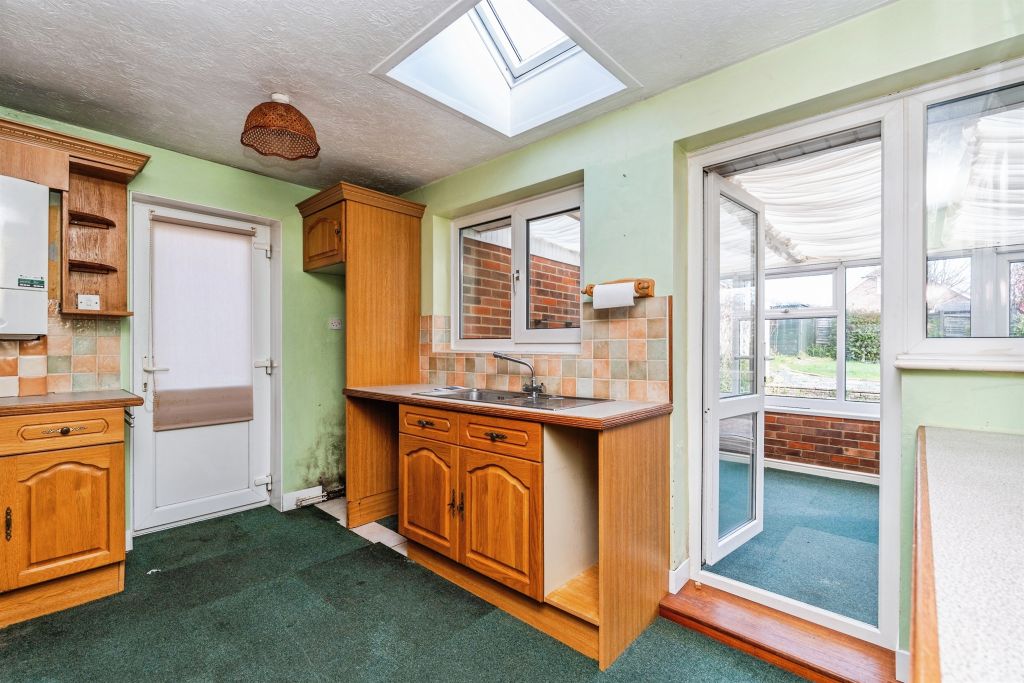 Property photo 3 of 20