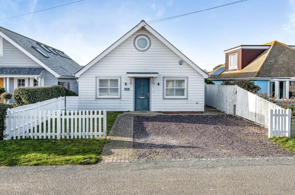 Property photo 1 of 28