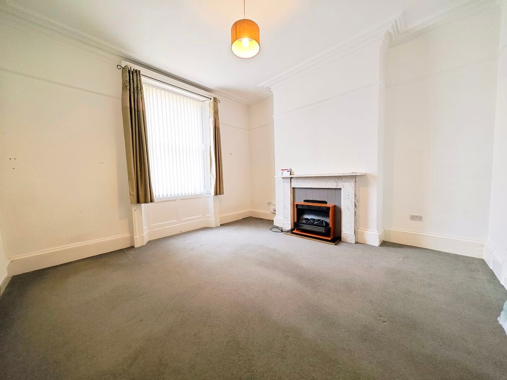 Property photo 2 of 10 Photo 2