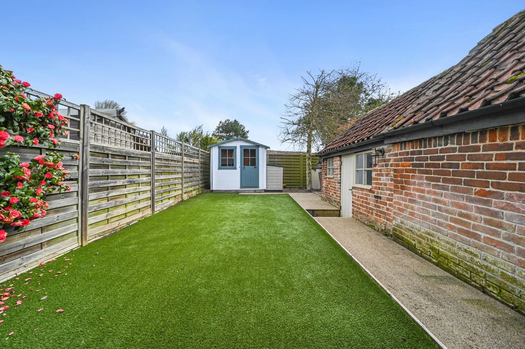 Property photo 2 of 27 Ht-Ja-1Ferndalecottages-27