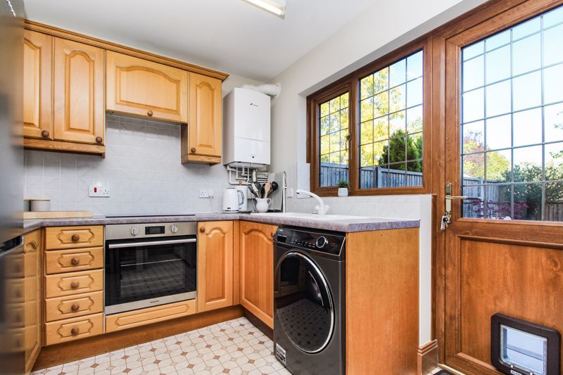 Property photo 3 of 23 Kitchen/Diner