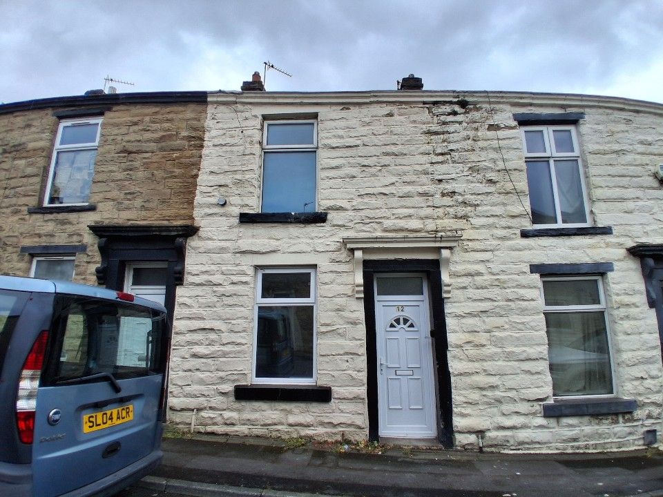 Property photo 1 of 13