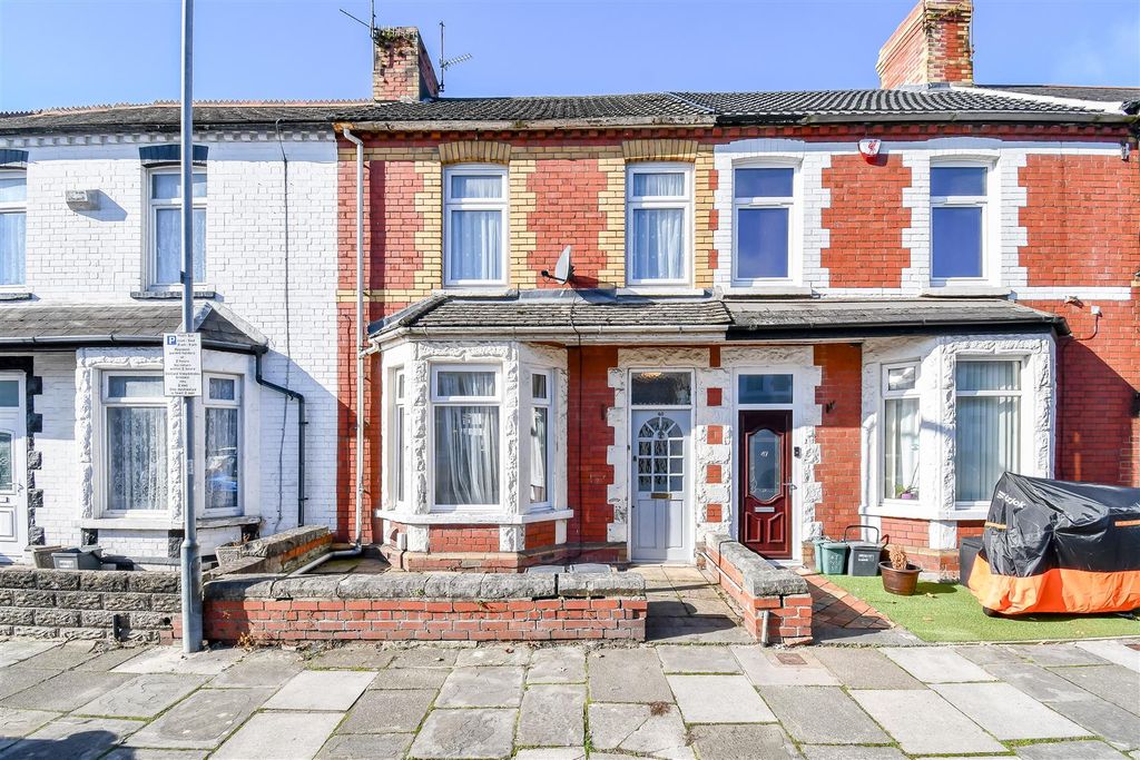 Property photo 1 of 25 Front