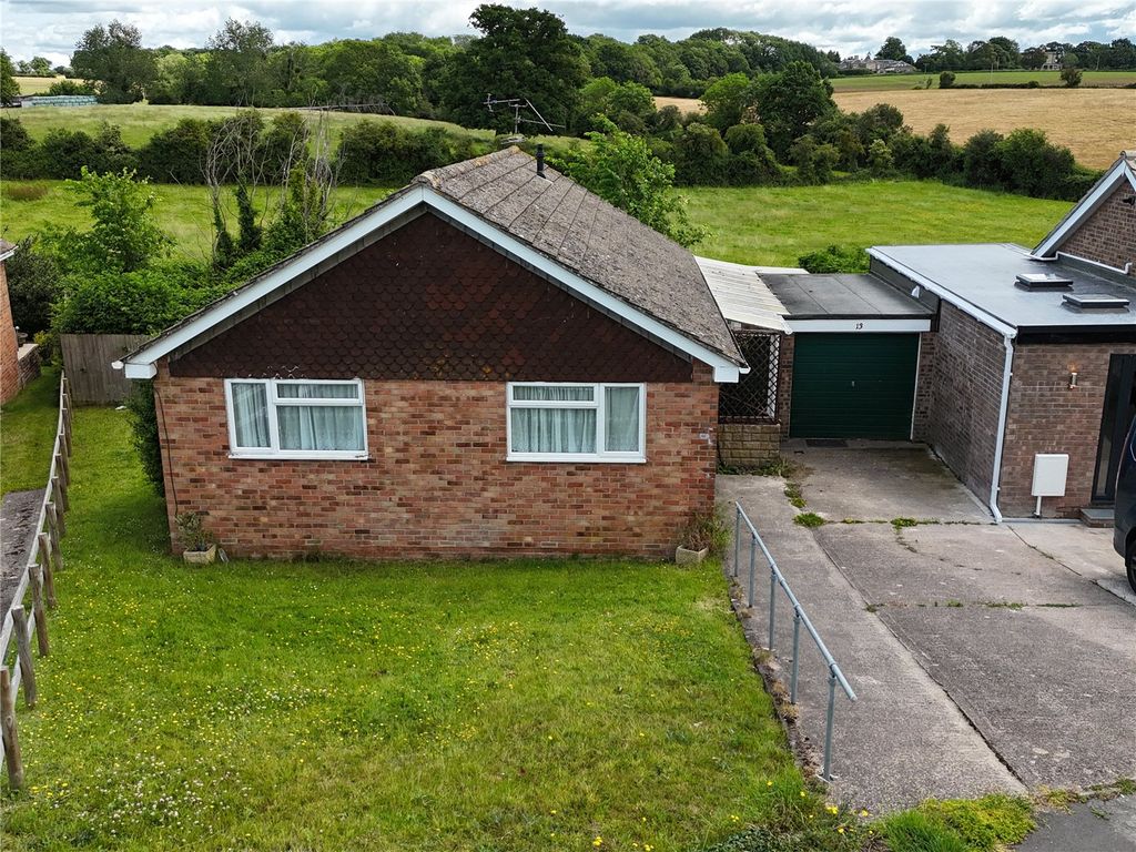 Property photo 1 of 21 Picture No. 32