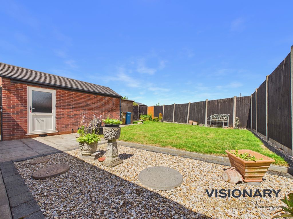 Property photo 3 of 15 Cam03522G0-Pr0274-Still011