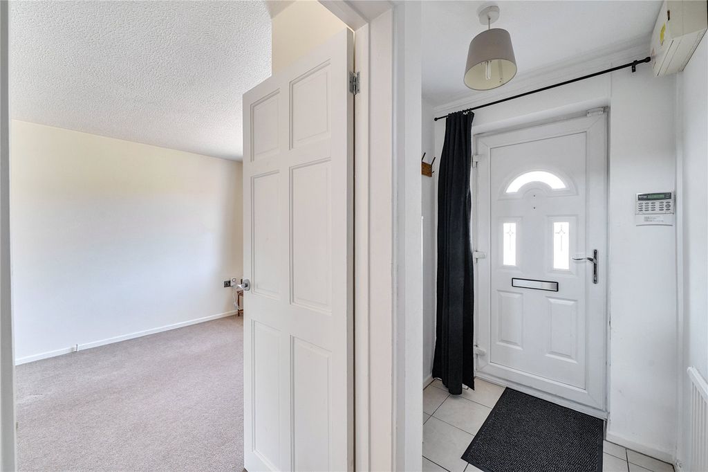 Property photo 3 of 21 Picture No. 09