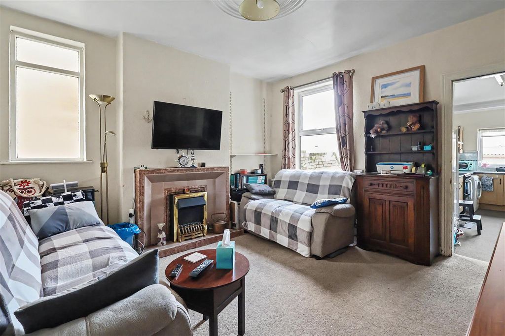 Property photo 3 of 15 Img_4377.Jpg