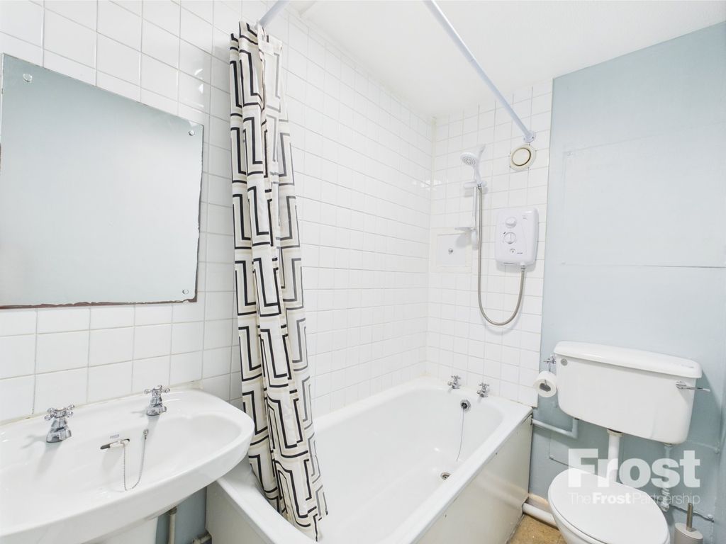Property photo 2 of 6 Picture No. 01