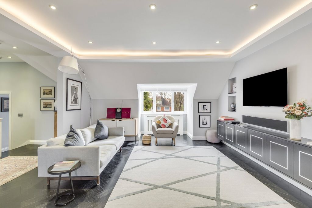 Property photo 2 of 8 Picture No. 03