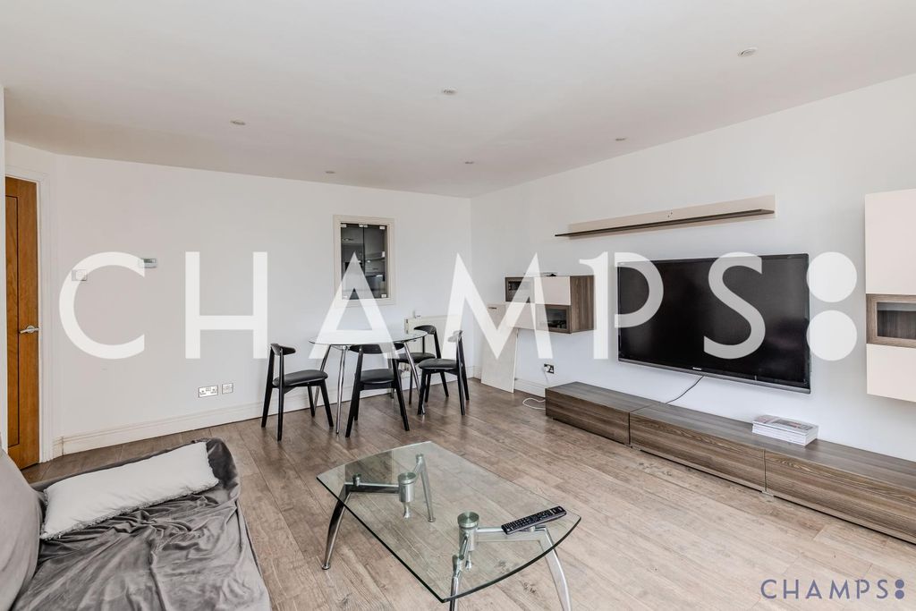 Property photo 1 of 16 Two Bedroom Apartment To Let