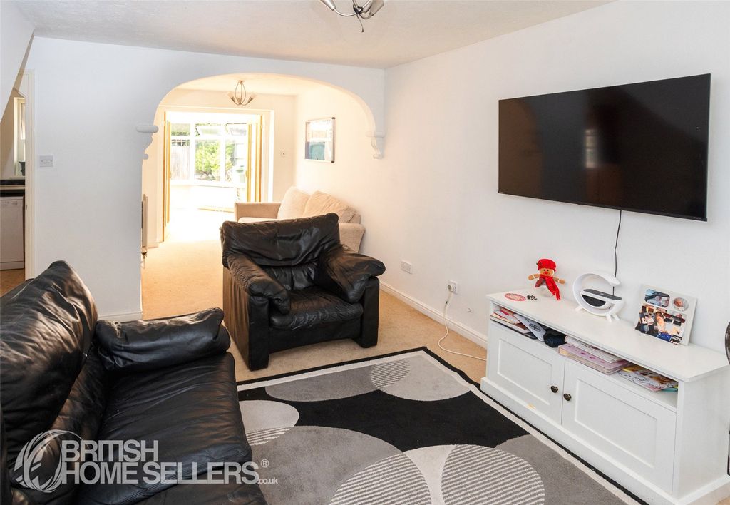 Property photo 3 of 27 Picture No. 28