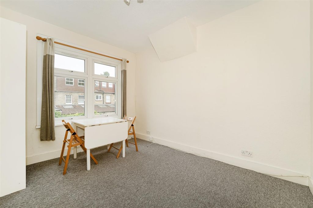 Property photo 2 of 11 Heliiwell &amp; Co