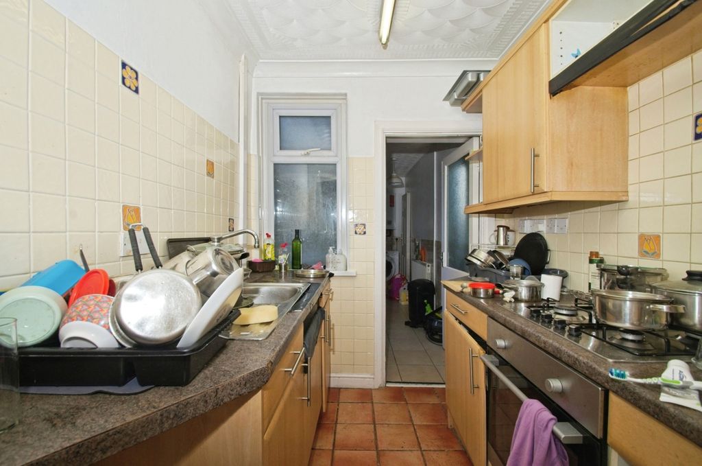 Property photo 2 of 17 Photo