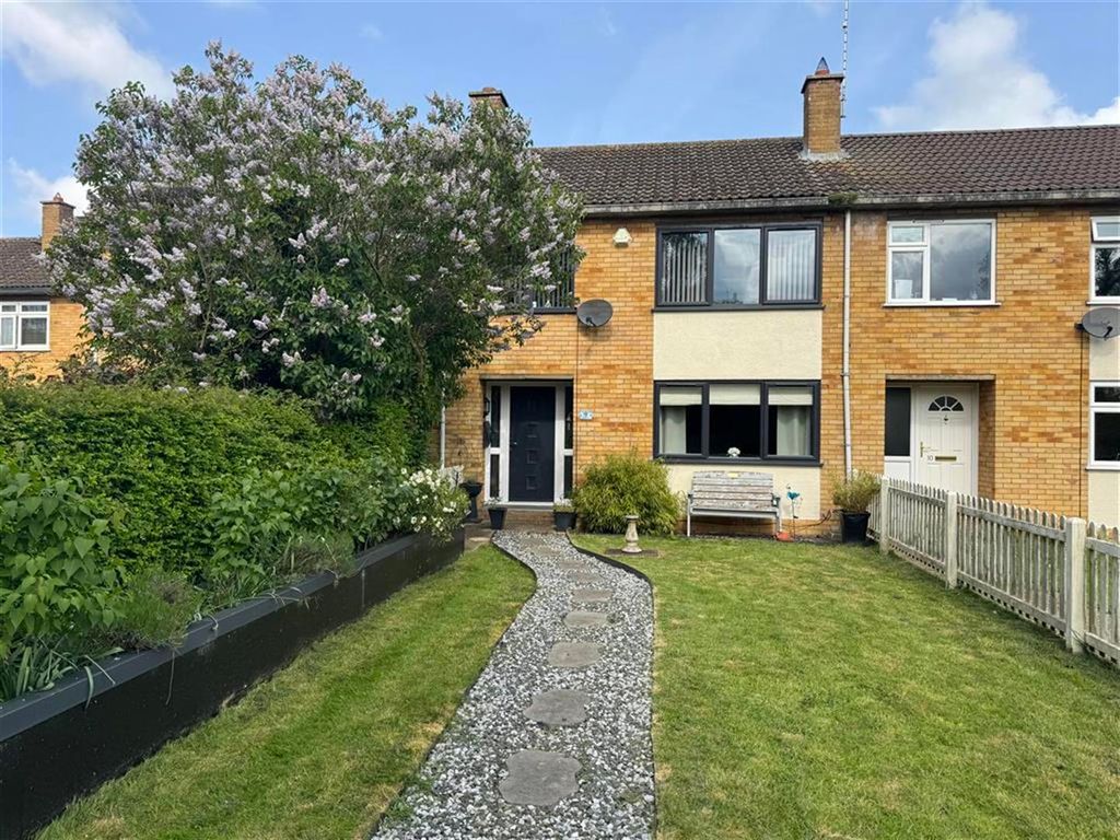 Property photo 1 of 3