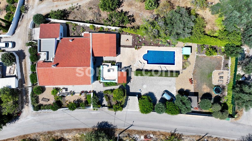 Property photo 1 of 37