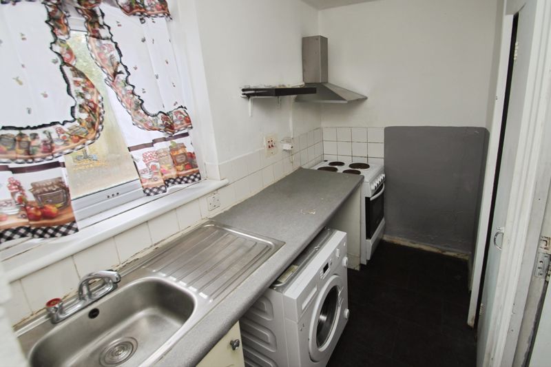 Property photo 2 of 9 Photo 7