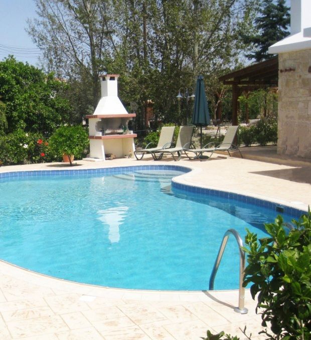 Property photo 3 of 7