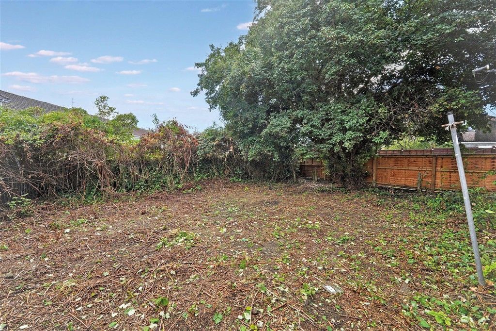 Property photo 3 of 8