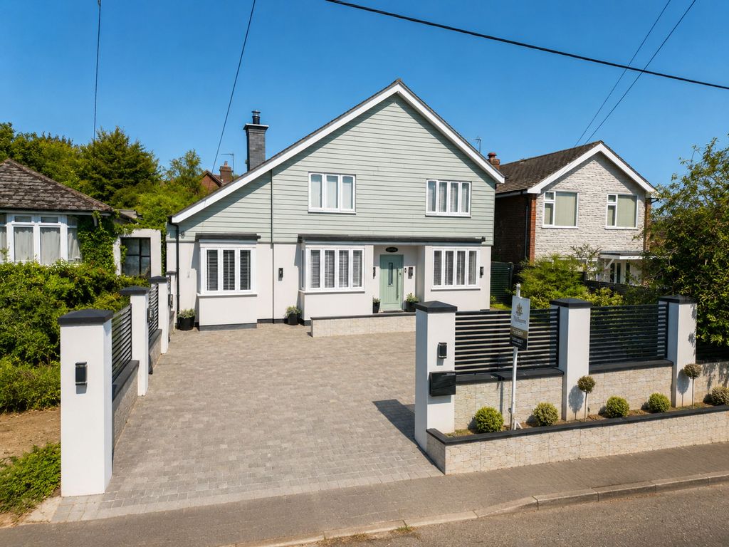 Property photo 1 of 31