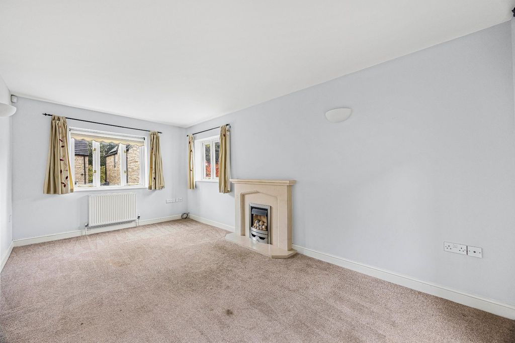 Property photo 2 of 23 Picture No. 03