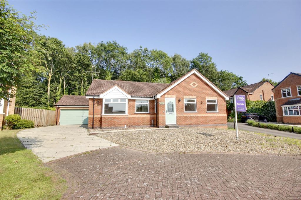 Property photo 1 of 13 22 The Meadows-5.Jpg