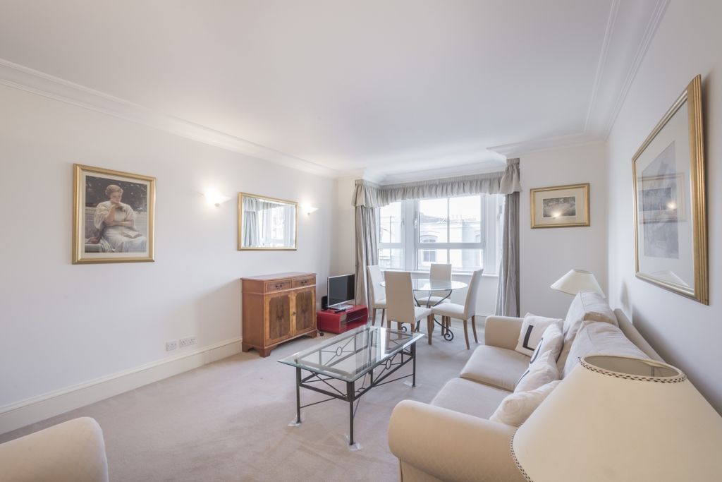 Property photo 2 of 12 Reception