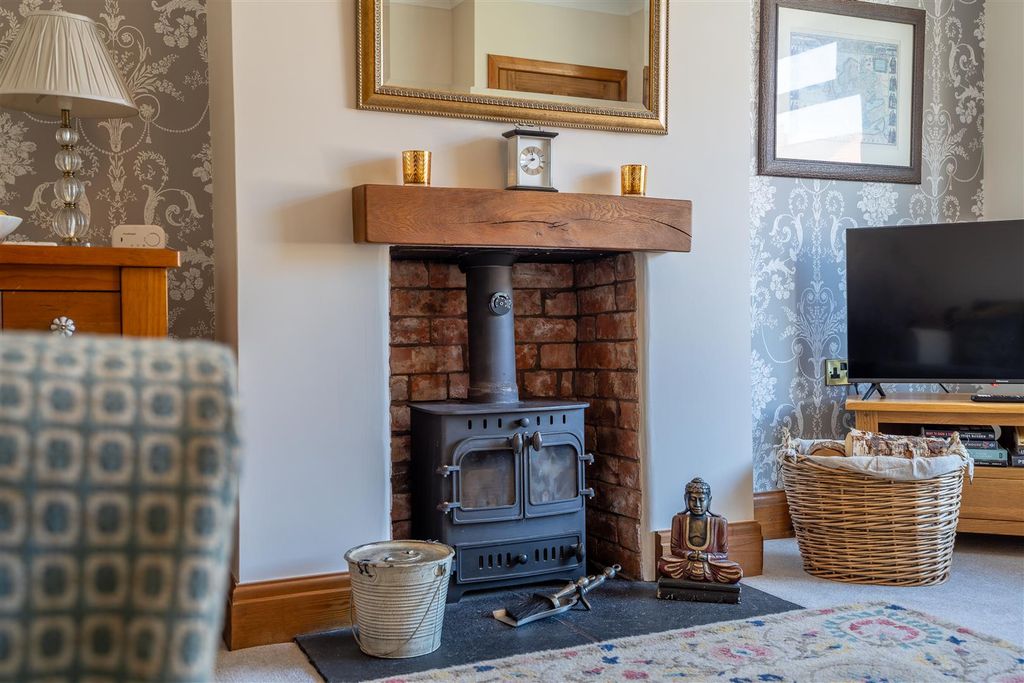 Property photo 3 of 42 Dsc02913-Hdr.Jpg