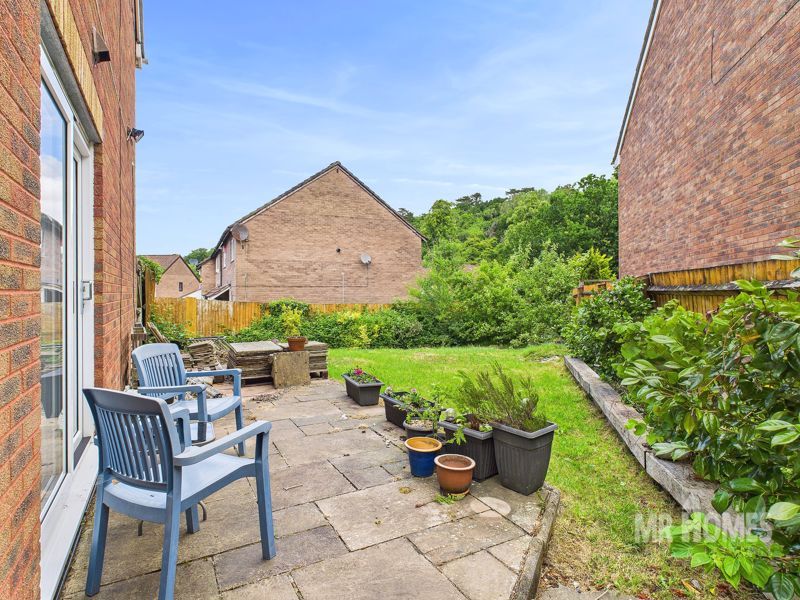 Property photo 3 of 30 Photo 29