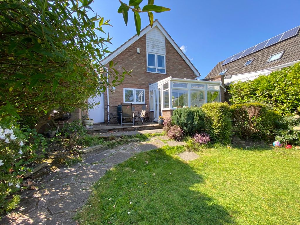 Property photo 1 of 28 External