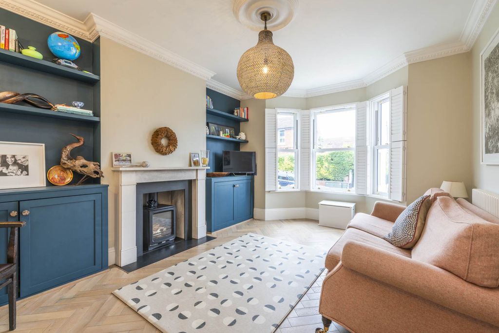 Property photo 1 of 15