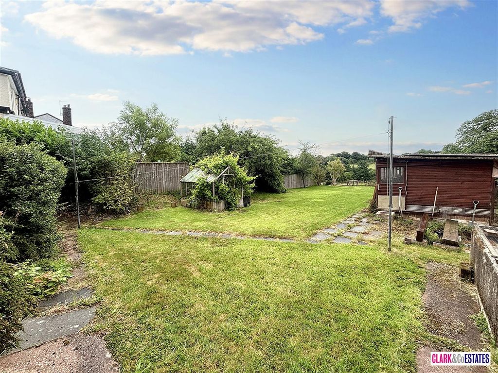 Property photo 2 of 12 Back Garden