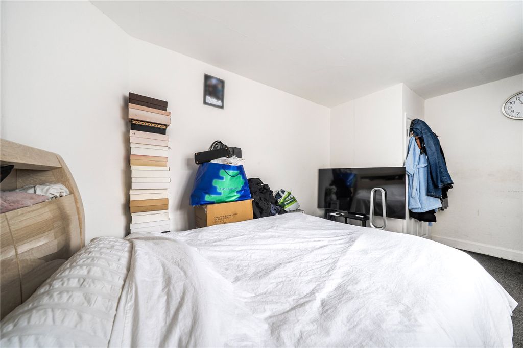 Property photo 3 of 16 Picture No. 04