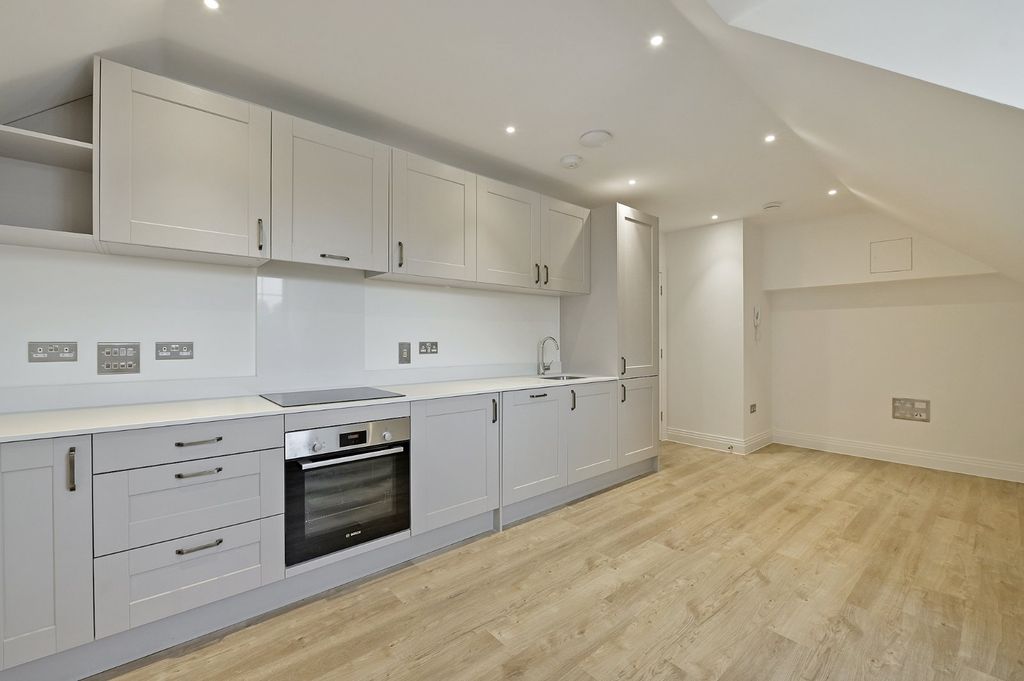 Property photo 1 of 8 Picture No. 05