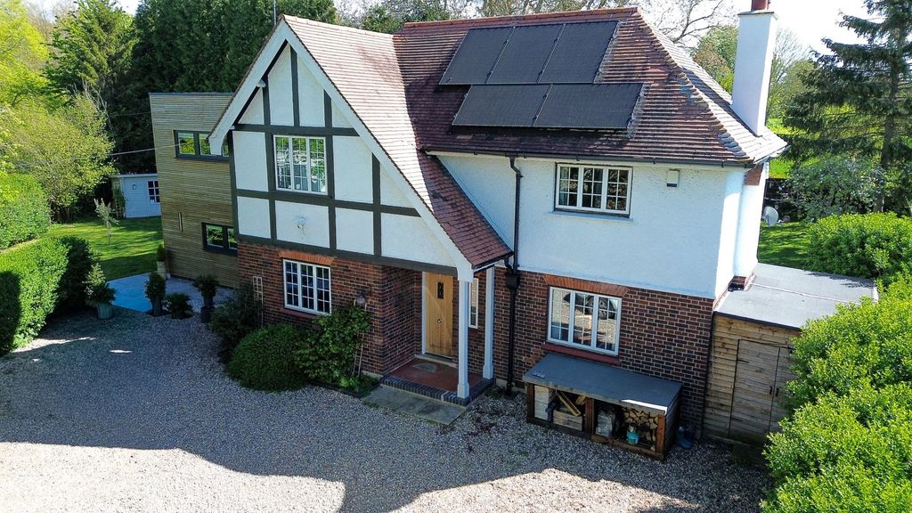Property photo 1 of 29