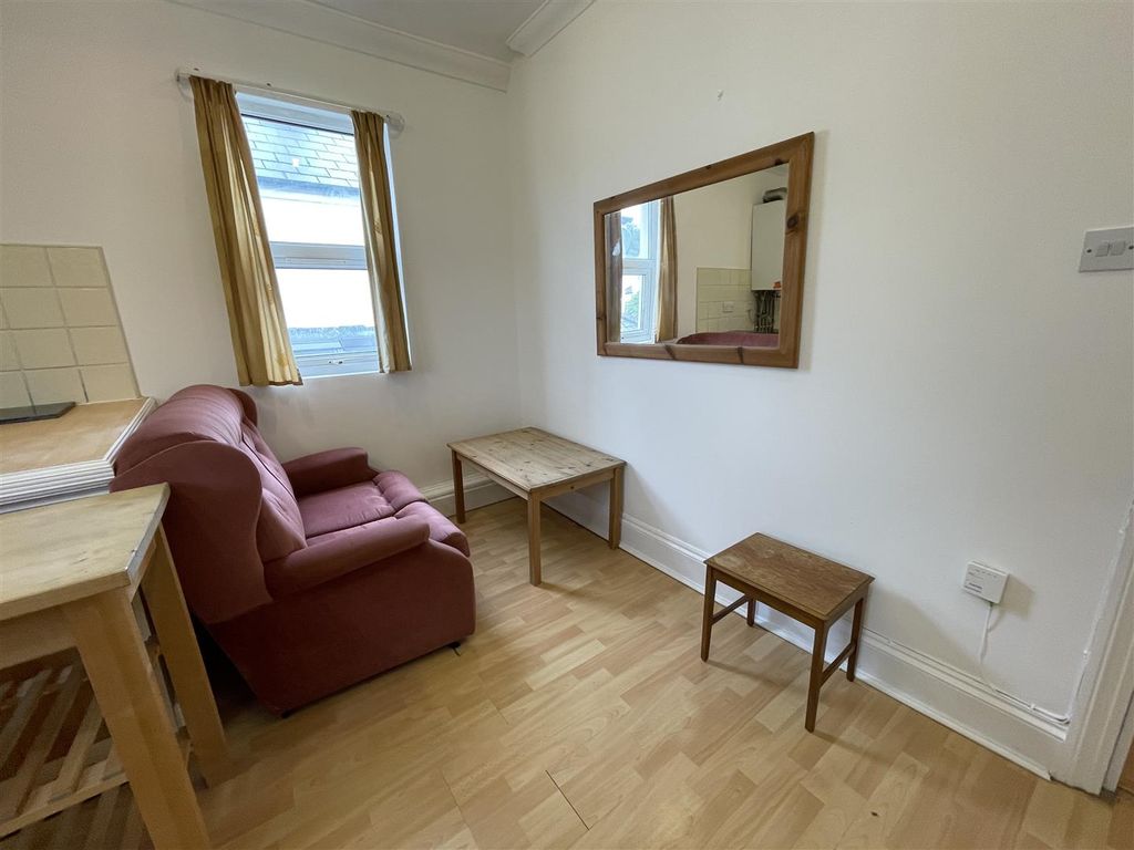 Property photo 2 of 6 Img_5178.Jpg