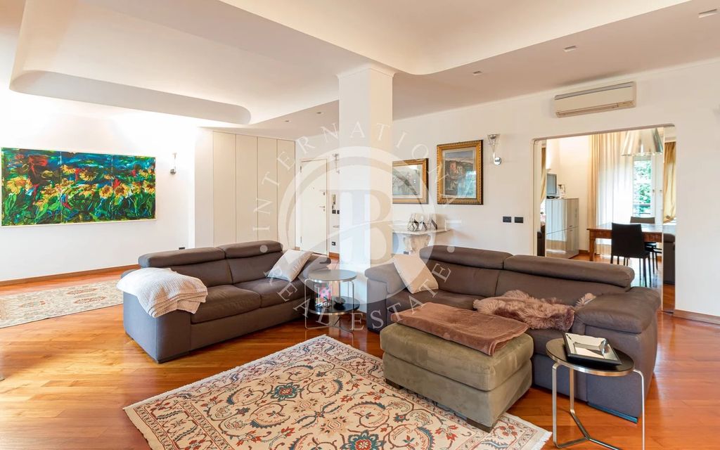 Property photo 3 of 30