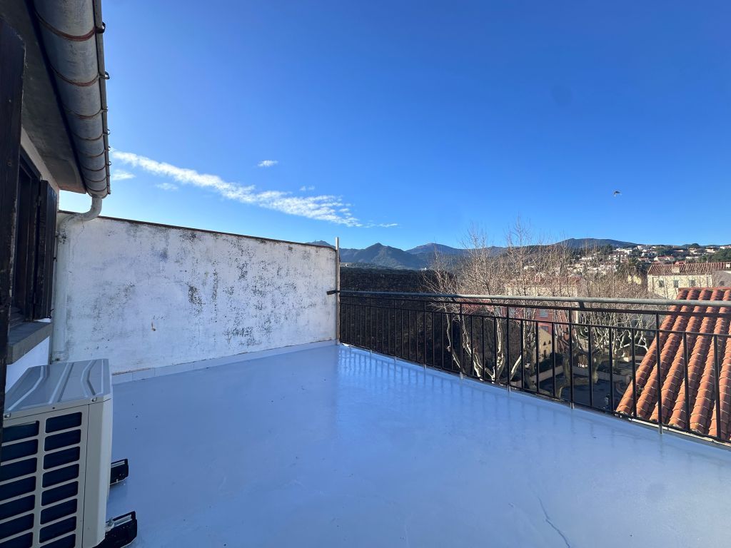 Property photo 1 of 23