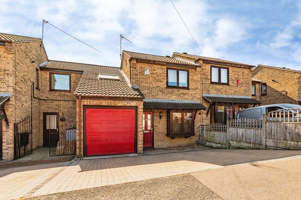 Property photo 1 of 15 Pbox-Img.Jpg