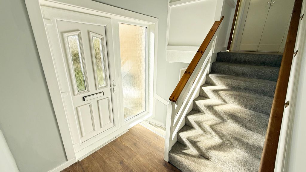 Property photo 3 of 29