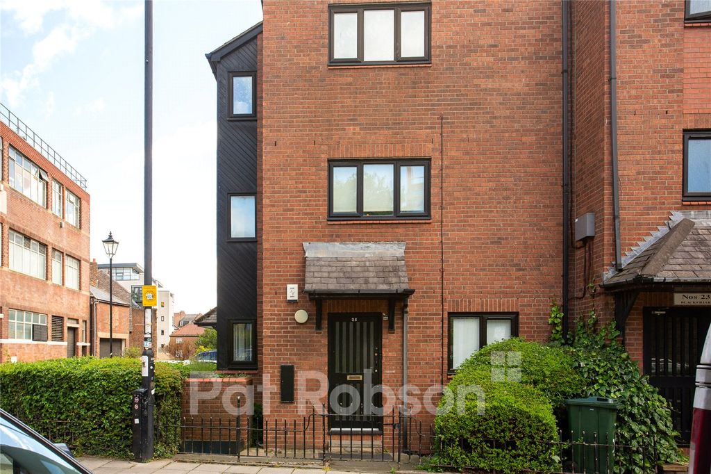 Property photo 1 of 8 Picture No. 22